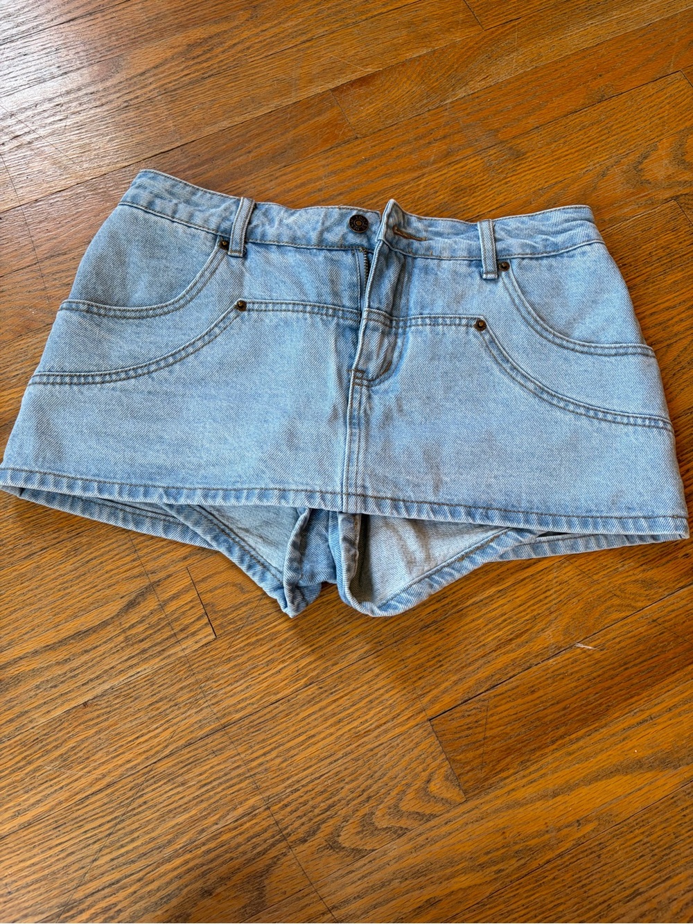 Edikted Stitched Up Denim Mini Skort